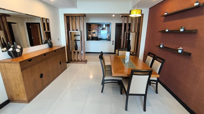 JUFFAIR – LUXURIOUS 3 Bed rooms apartment (SEA VIEW)