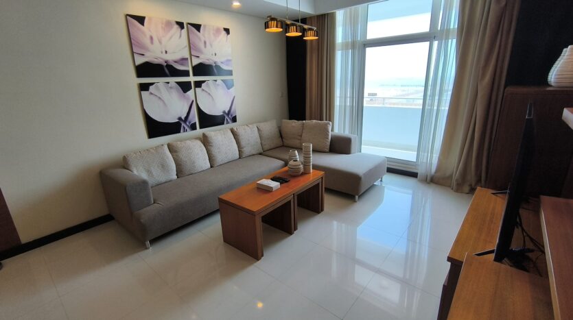 JUFFAIR – LUXURIOUS 3 Bed rooms apartment (SEA VIEW)
