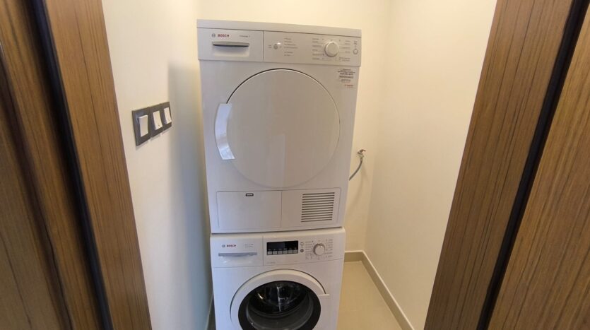 Amwaj – 3 Bedroom Spacious Apartment with Sea View