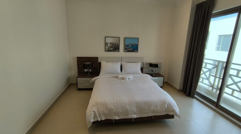 Amwaj – 3 Bedroom Spacious Apartment with Sea View