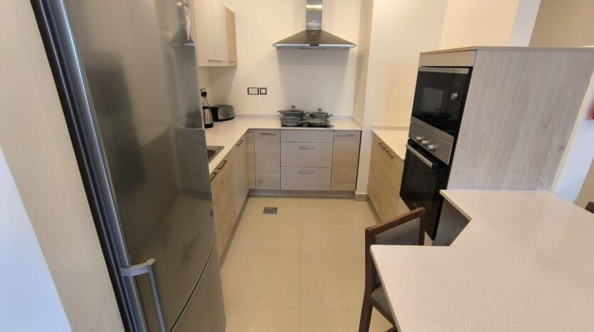 Amwaj – 3 Bedroom Spacious Apartment with Sea View