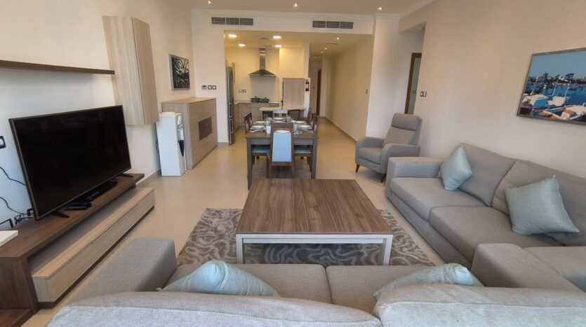 Amwaj – 3 Bedroom Spacious Apartment with Sea View