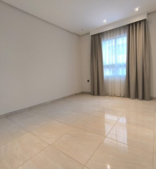 Hidd – SF 2 Bedroom Apartment with Balcony